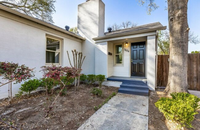 Foto del edificio - 3624 W Biddison St