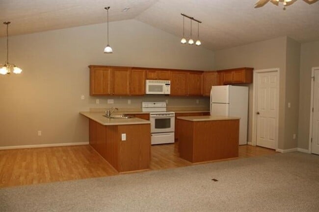 Foto del edificio - CUTE 3 BEDROOM IN COLONY PINES