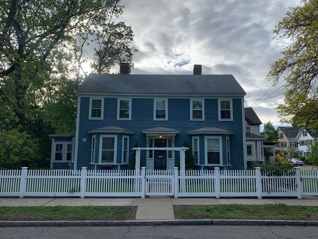Primary Photo - 38 Park St