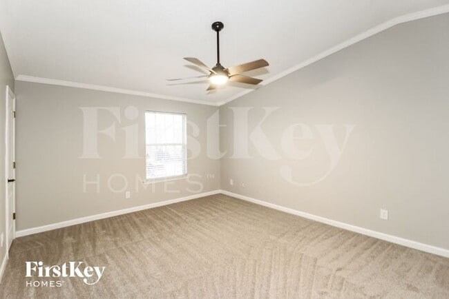 Building Photo - 11595 Millwind Dr