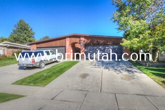 Building Photo - 3669 S 2245 E