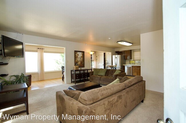 Building Photo - 2 br, 1 bath House - 1120 Crestmont