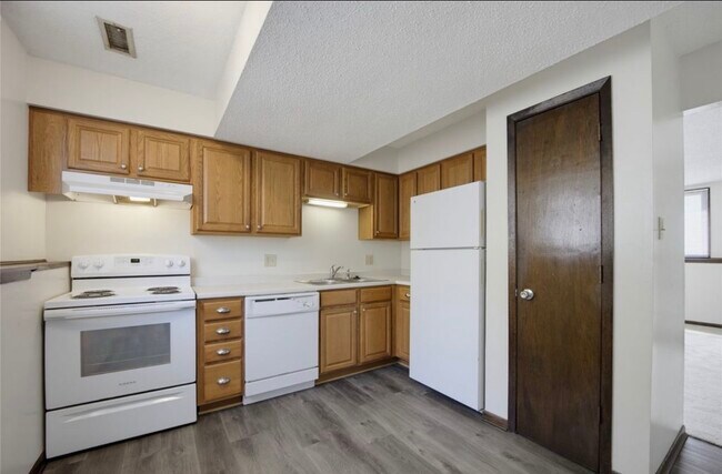 Foto del edificio - 1003 Lyndale Dr