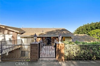 Building Photo - 11393 La Vereda Dr