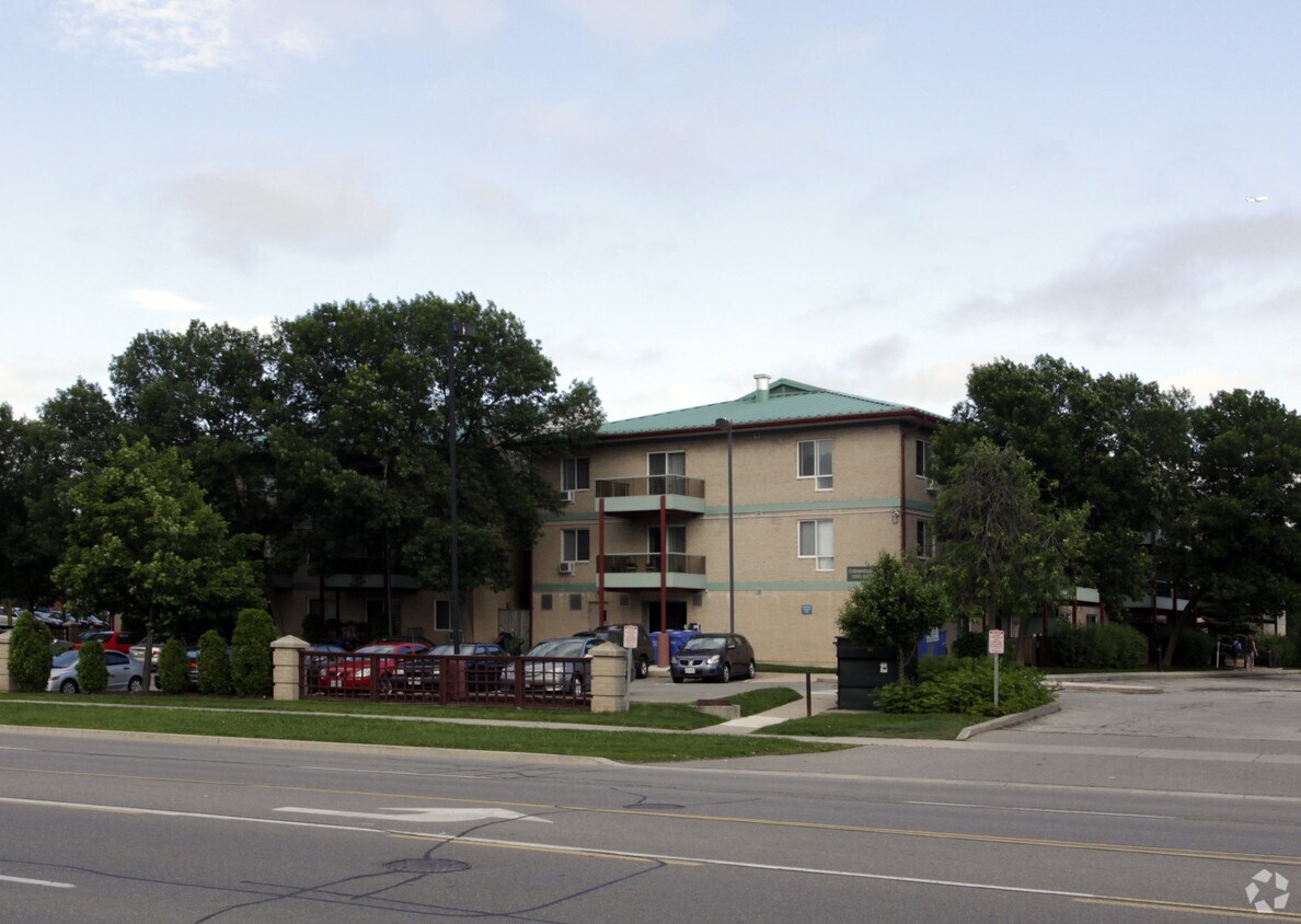 Photo du bâtiment - Edenwood Seniors Village