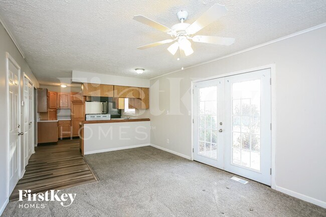Foto del edificio - 11319 Wolf Ln