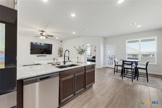 Building Photo - 3002 Gryffindor Ln