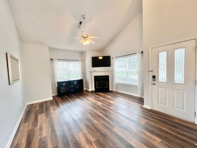 Building Photo - Newly Remodeled 2BD, 2BA Corner Lot Raleigh Townhome in a Great Location with HOA Amenities
