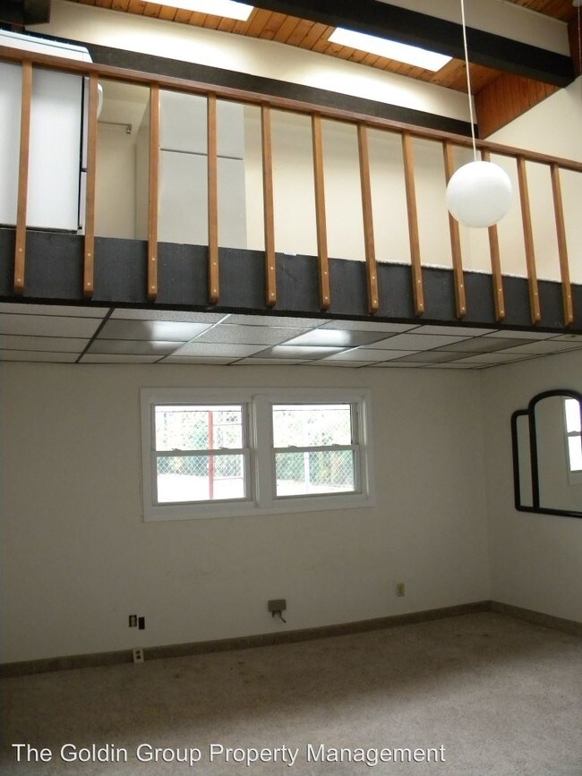 Building Photo - 3074 Midway Rd