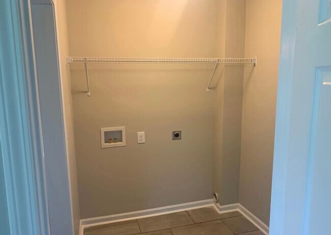 Foto del edificio - For Lease - 2BD/2BA Near Downtown Pendleto...