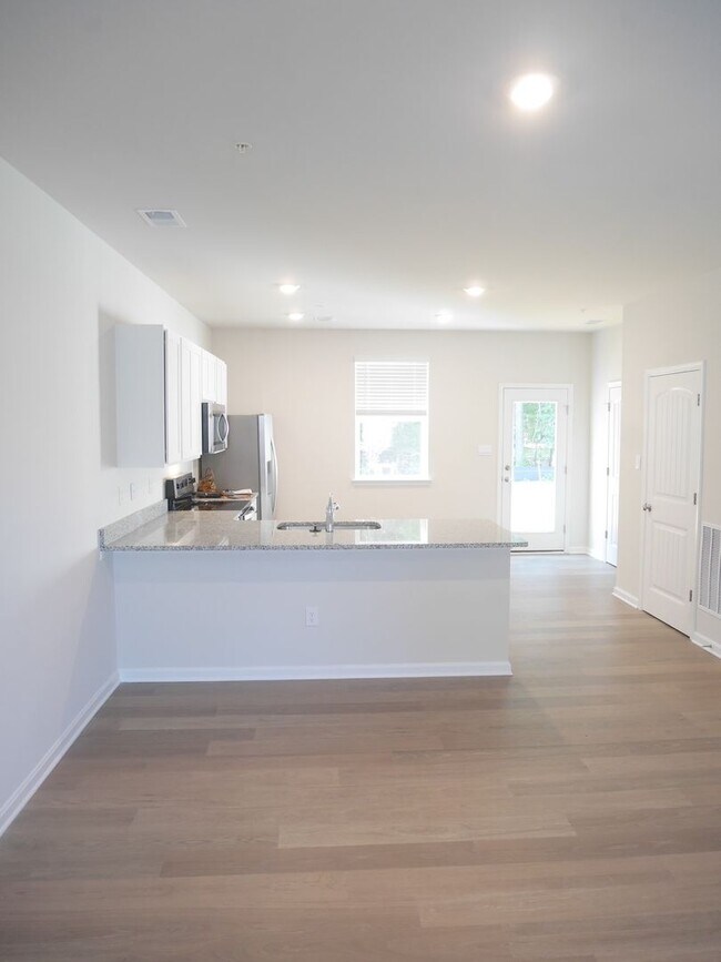 Foto del edificio - New Build Townhome in Sassafras Meadows – ...
