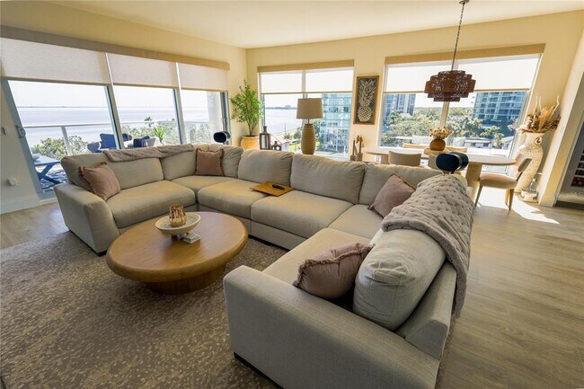 Foto del edificio - 2910 W Barcelona St