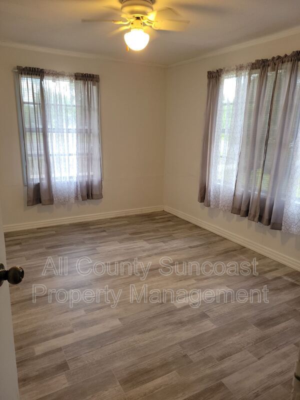 Foto del edificio - 1341 US-98