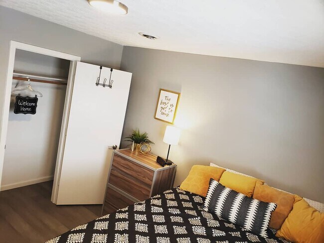 Sycamore Place Apartments - Terre Haute In Apartmentscom