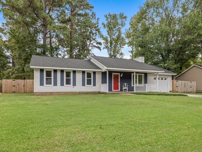 Foto del edificio - Charming 3 Bedroom Home!