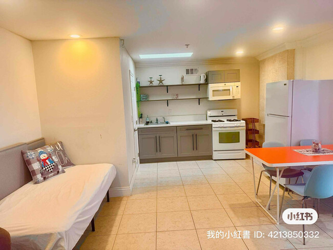 Foto del edificio - 25252 Pacifica Ave
