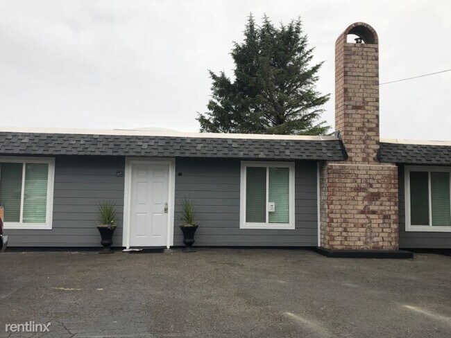 Building Photo - 3 br, 2 bath House - 261 Octopus Ave NE