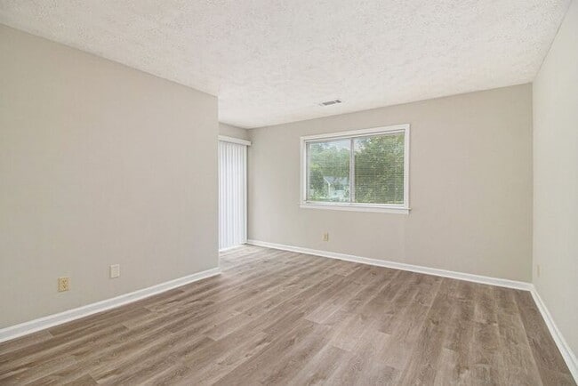 Photo - Fully Renovated 3BR/2BA Condo in Decatur!