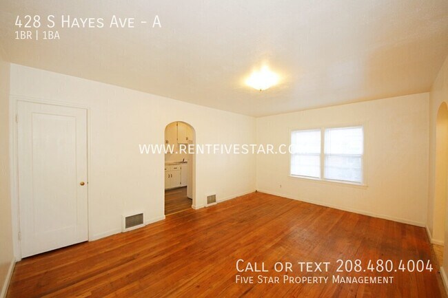 Foto del edificio - 428 S Hayes Ave