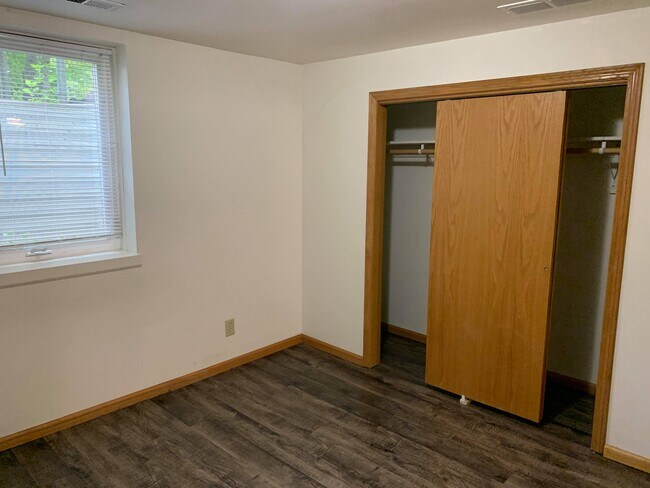Foto del edificio - 3026 James Ave