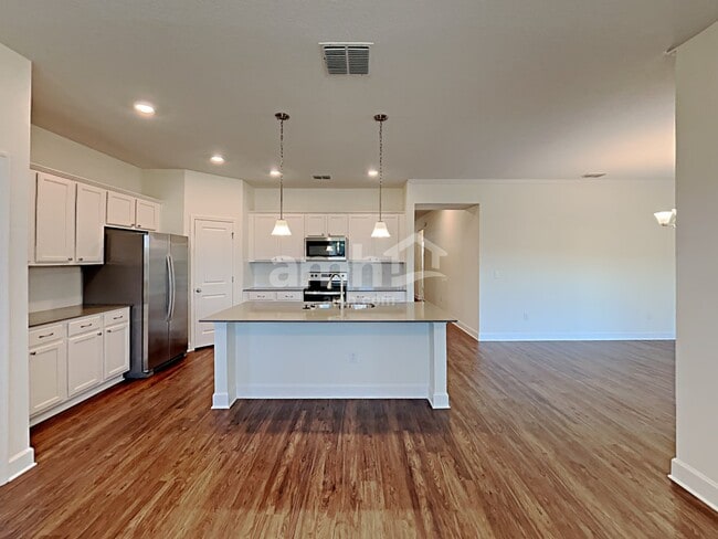 Building Photo - 4715 Windy Hammock Way