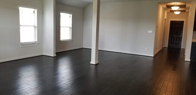 Building Photo - 17120 Casanova Ave