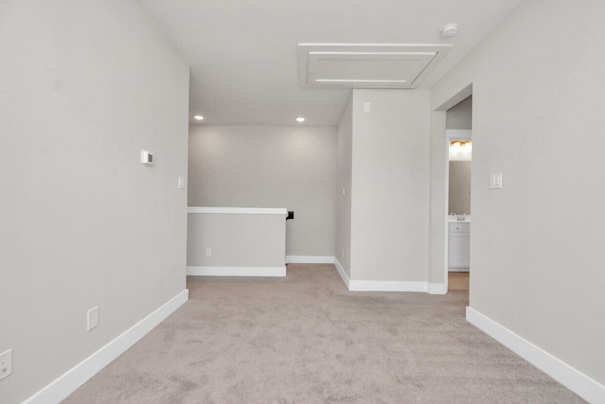 Foto principal - 791 Strawberry Pines Ct