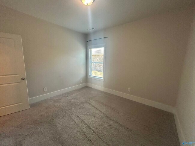 Foto del edificio - 177 Cherry Laurel Dr