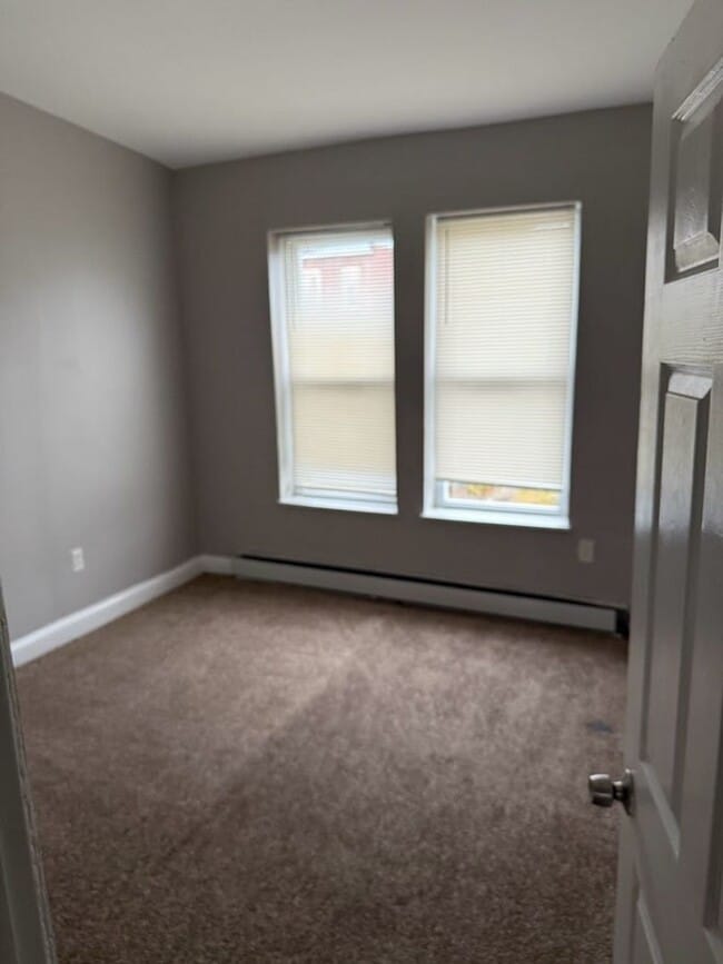 Building Photo - Three-Bedroom Home In Baltimore