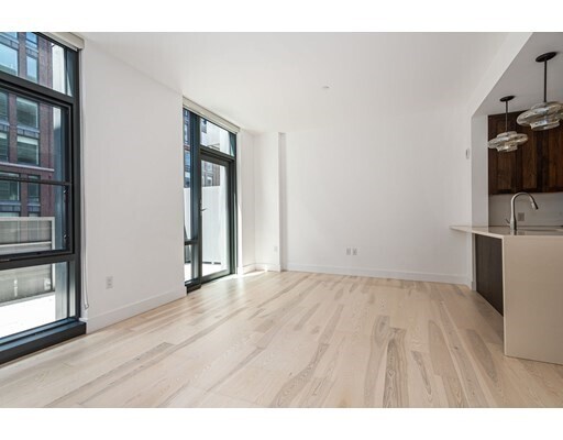 Foto del edificio - 32 Traveler St