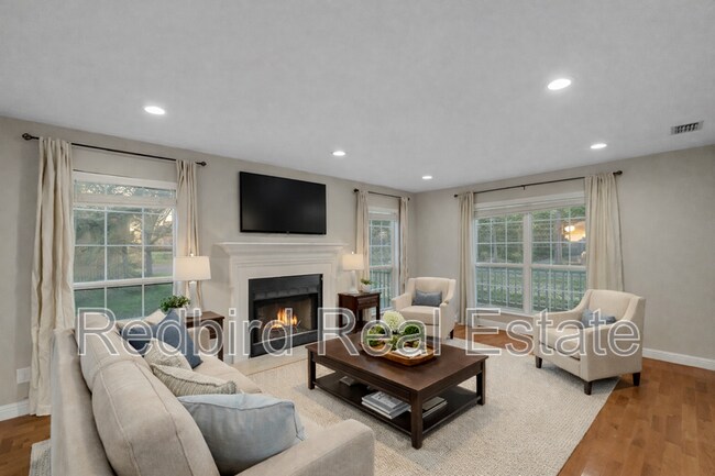 Building Photo - 399 Clarkston Dr