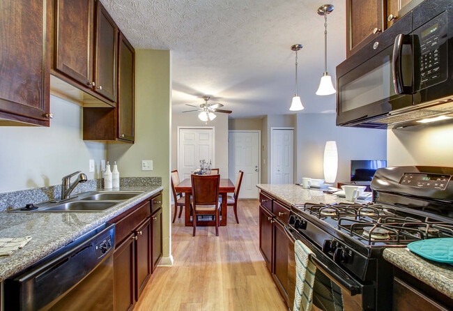 Building Photo - Liberty Hill Apartments