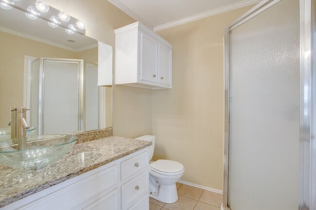 Foto del edificio - Pre Leasing for fall 2026! 3/2 in Tech Terrace