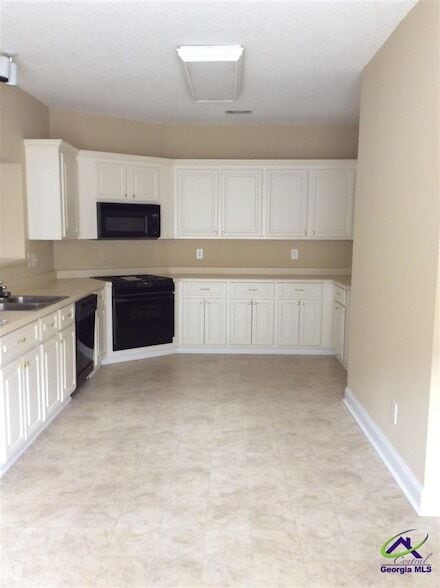 Foto del edificio - 218 Carrington Ln