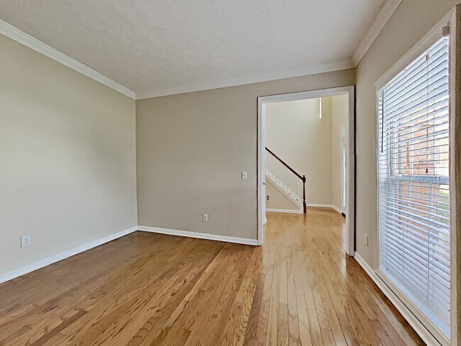 Building Photo - 4125 River Green Pkwy