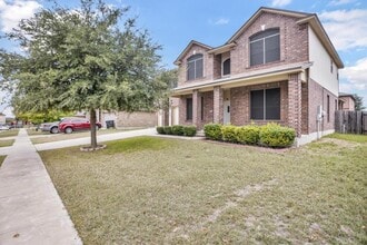 Building Photo - 6109 Suellen Ln