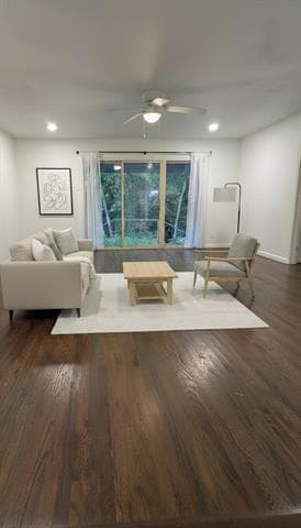 Building Photo - 1406 Eastus Dr