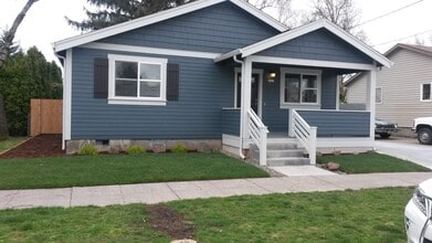 Building Photo - 6021 SE 48th Av