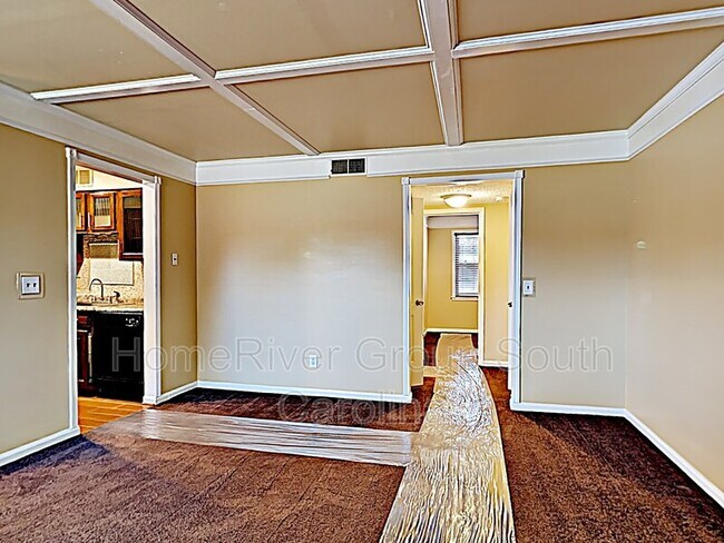 Foto del edificio - 801 Eastmont Dr