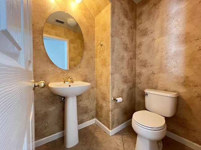 Building Photo - $500 MOVE IN SPECIAL!!! STUNNING & SPACIOUS 4 BEDROOM HOME IN LIVERMORE, CA!!!