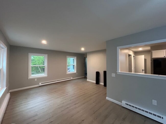 Building Photo - 61 Lovewell Pond Rd
