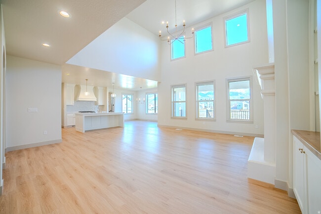 Building Photo - 793 S 350 E