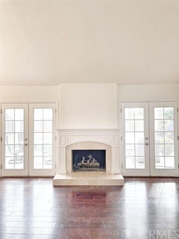 Building Photo - 10 Blue Ridge
