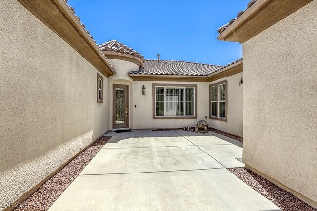 Foto del edificio - 7286 Mt Kearsarge St