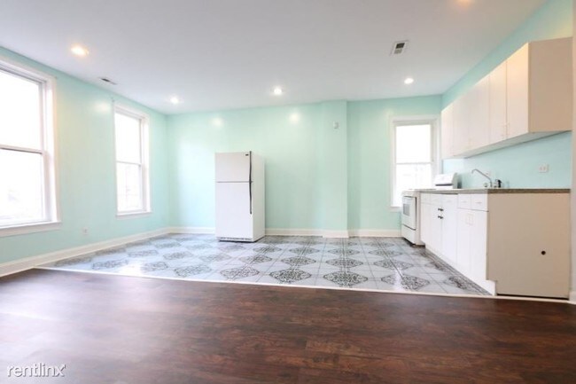 Foto del edificio - 1315 W 18th St
