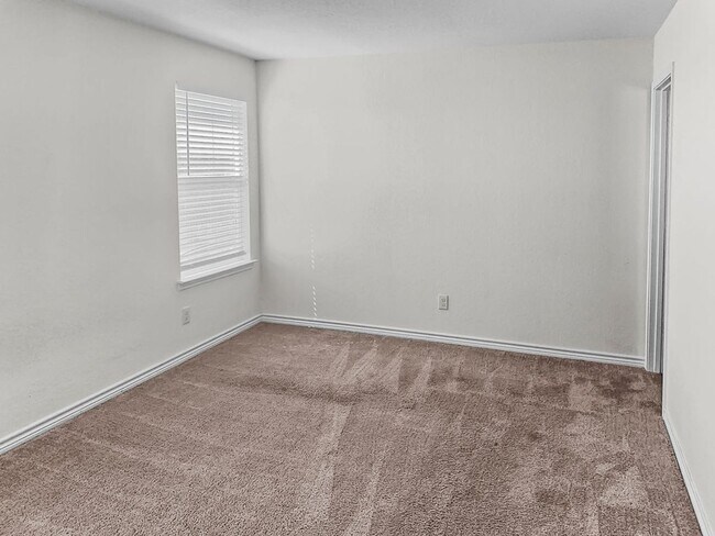 Foto del edificio - Move in ready with a view