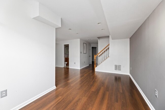Photo - 3343 Cape May Ct (Dumfries, VA) Townhome
