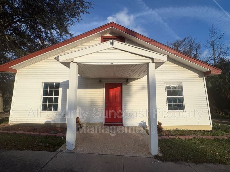 Building Photo - 480 S Jefferson St