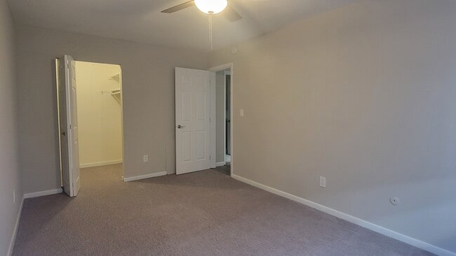 Building Photo - Sheraton Place Apartments