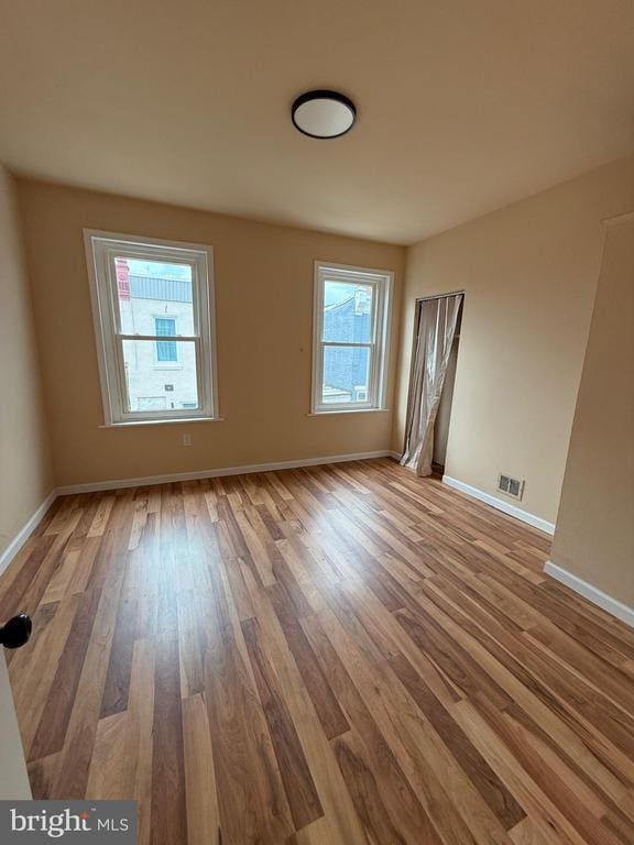 Building Photo - 1861 N Judson St